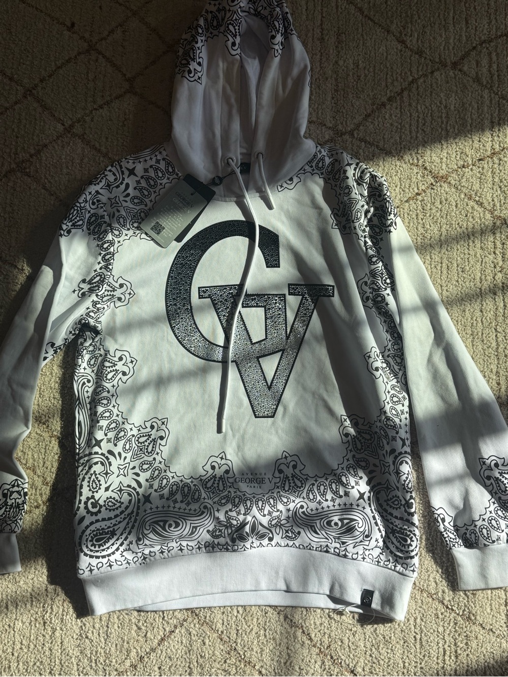 Avenue George V Paris Rhinestone Paisley Hoodie White Black XL NWT